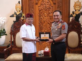 Jalin Sinergitas Berkelanjutan, Kapolda Bali Lakukan Kunjungan Silaturahmi Perdana ke Gubernur Bali
